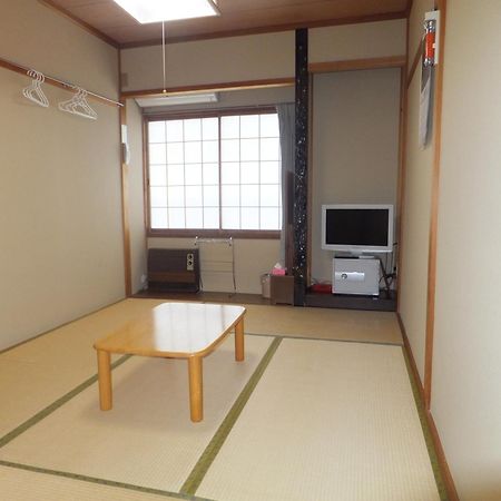 Minshuku Iwatakan Takayama  Exterior photo